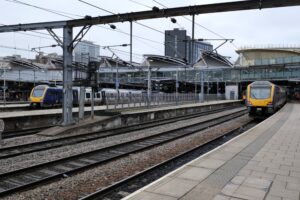 ‘Do not travel’ warning issued after signal fault closes major train station